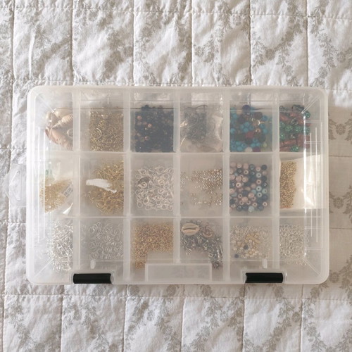 Jewelry making set new with rings, rhinestones and shells