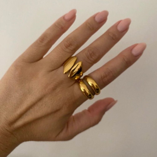 Steel rings couple worn twice, gold color