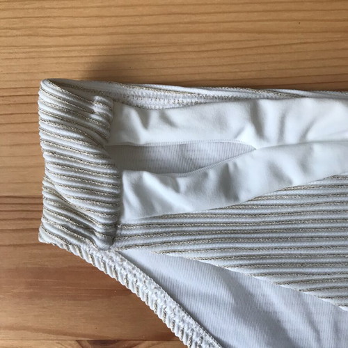 Chantelle bikini bottom white with gold thread, new, size 40