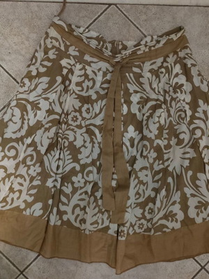Skondras cotton skirt like new, white and beige