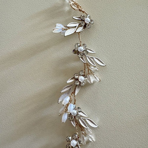 Hair vine with pearls, crystals & rose gold leaves