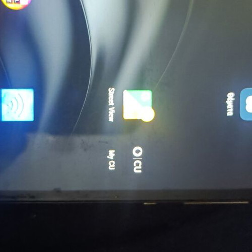 Huawei ALE-L21 mobile phone with charger like new