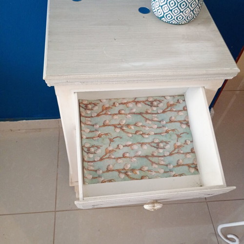Vintage nightstands In Art used, set of 2
