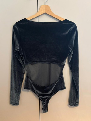 Velvet bodysuit new, petrol blue Oysho size M