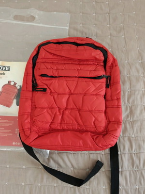 Kindergarten backpack like new, red puffer style