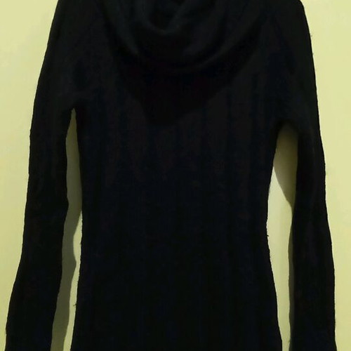 Knitted black dress large with wide collar like new