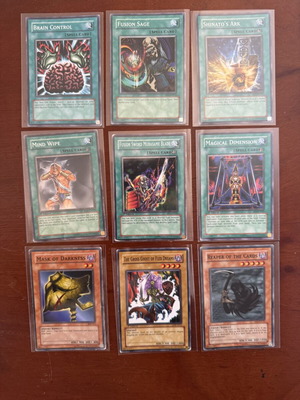 Σετ 9 κάρτες Yu-Gi-Oh!! σαν καινούργιο