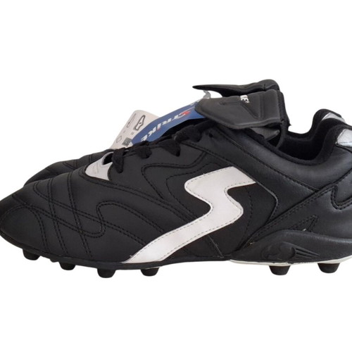 Strike Football Shoes New Size 40 Black