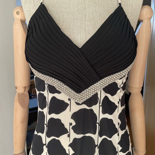 Carlo Pignatelli coctail dress new with handmade details and crystals, size 40