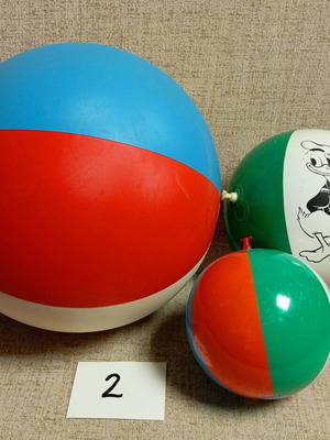 Beach Balls New, Pack of 3 Plastic Decorative 60s