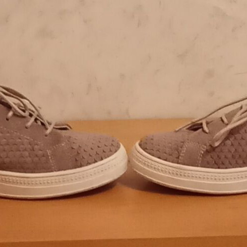 Women's suede sneakers size 37 like new, gray