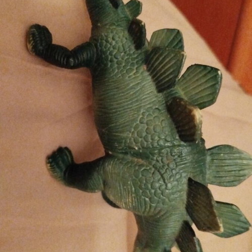 Dinosaur figures like new with sound valve in belly