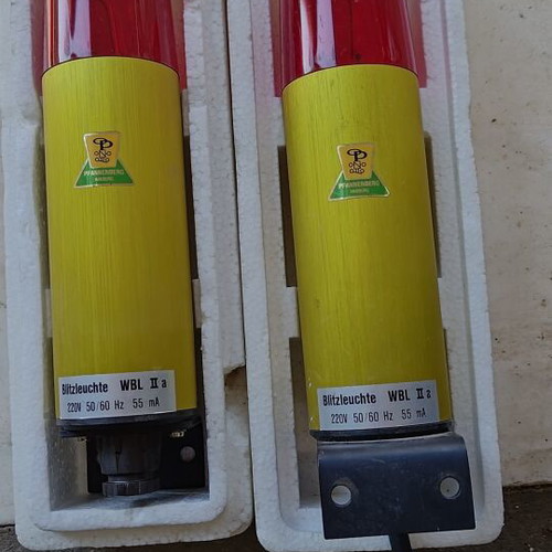 Pfannenberg WBL II industrial warning lights, like new, pack of 2, 220V