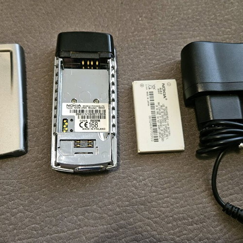 Nokia 8850 used, original, with charger and battery