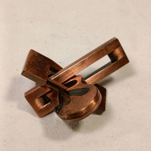 Huzzke Cast Violon puzzle used - brain teaser