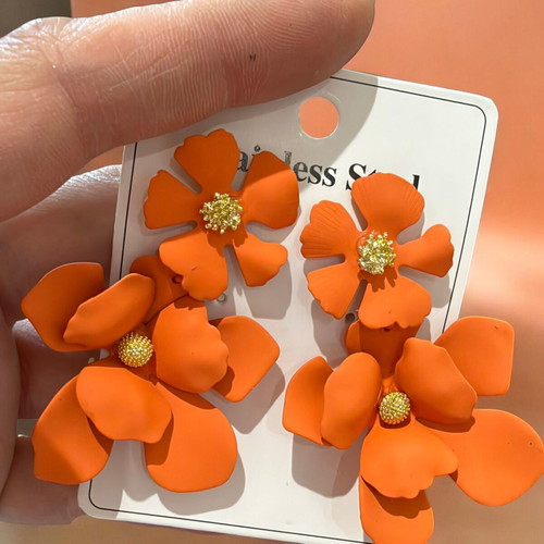 Stainless steel earrings new, orange