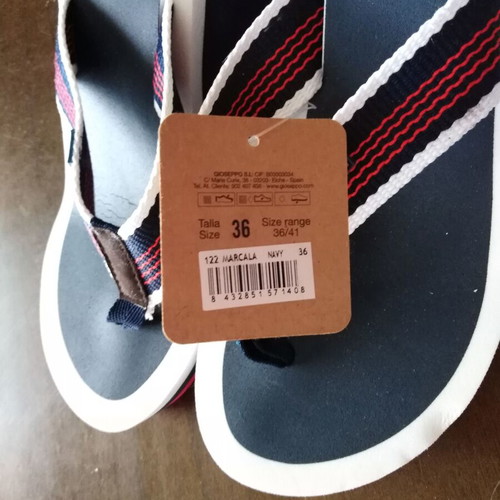 Gioseppo platform flip-flops like new, size 36, blue and red