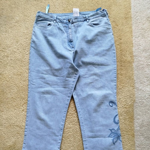 Eagle capri jeans pants like new, large size XL-XXL