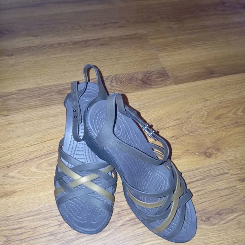 Crocs Huarache Platform sandals like new, size 39