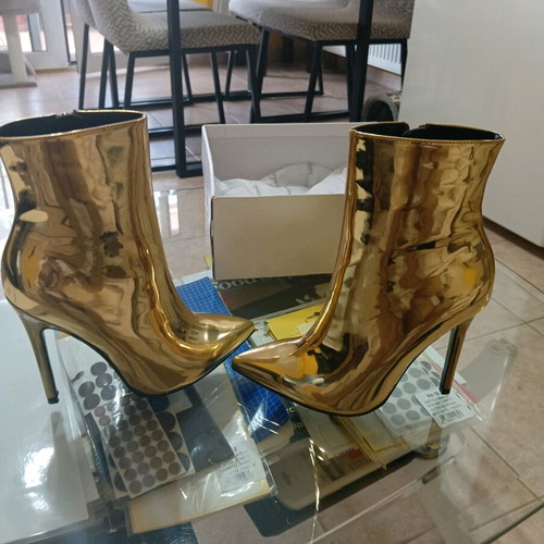 Super Mode ankle boots new, gold patent leather, size 36