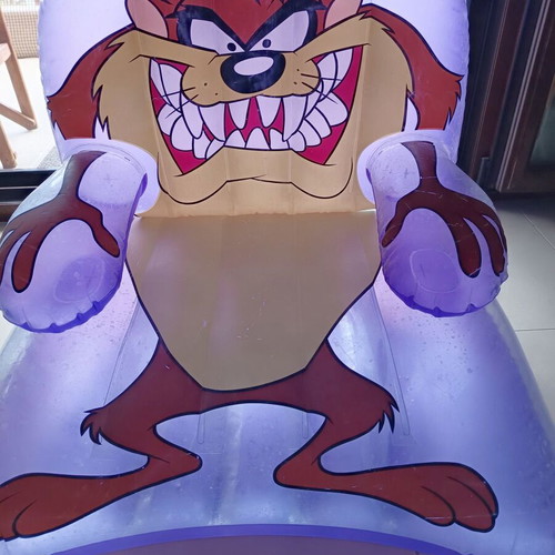 Vintage inflatable Tasmanian Devil (Taz) chair used, Warner Bros