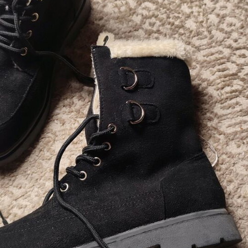 Shein boots new with inner fur, size 40, black