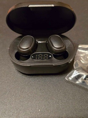 Wireless Bluetooth Earbuds LED with Fury L Gaming Mouse Pad new