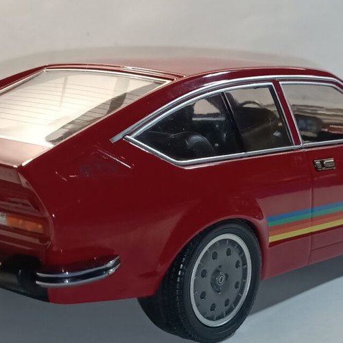 Alfa Romeo Alfetta GTV Turbodelta 1/18 Model with Extra 16" Wheels New