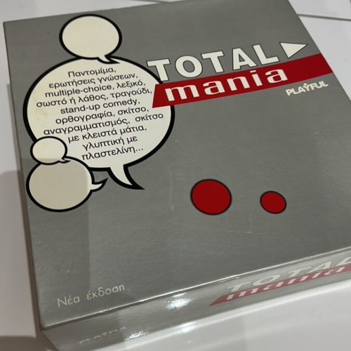 Total Mania board game like new
