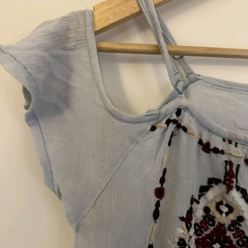 Boho women's blouse like new, size Small, light blue