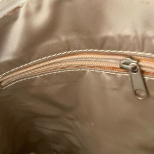 Thiros leather shoulder bag silver used with small scratches