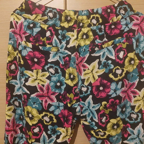 Tally Weijl colorful floral women's pants size Medium like new