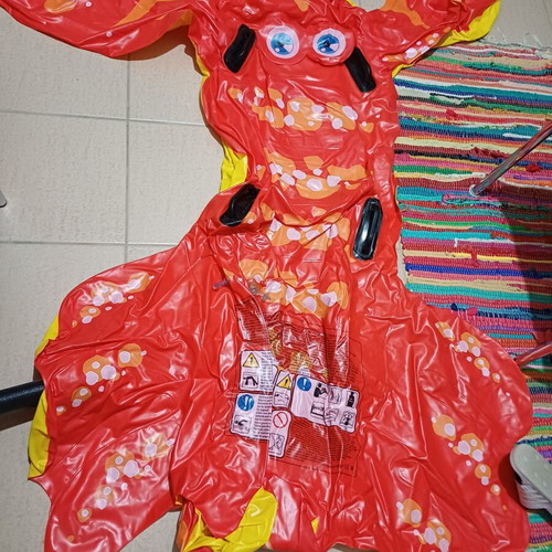 Inflatable sea lobster like new