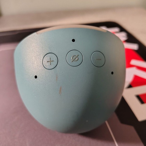 Amazon Echo Pop smart speaker like new, turquoise