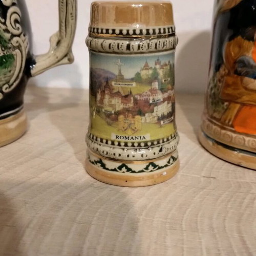 Collectible beer glasses pack of 3, 250ml capacity, like new