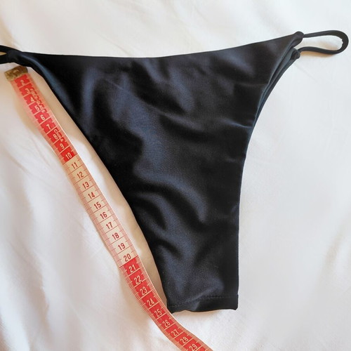 Black bikini bottom size M, new, high waist with thin side strings