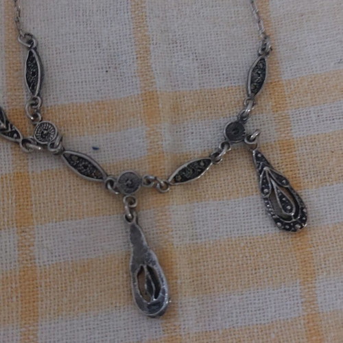 Silver necklace chain like new