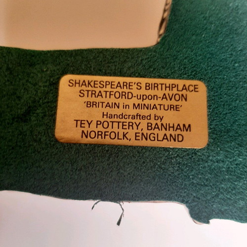 Handmade ceramic miniature Shakespeare house like new