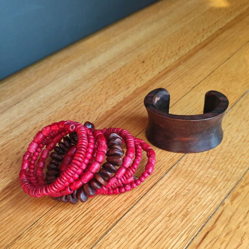 Wooden bracelet set like new with red and brown beads