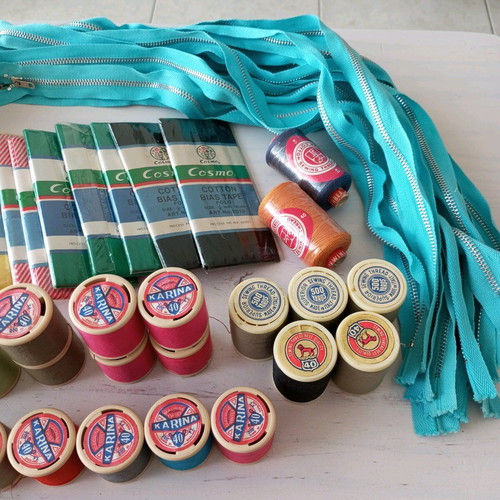 Vintage sewing materials set 59 pieces new in packaging