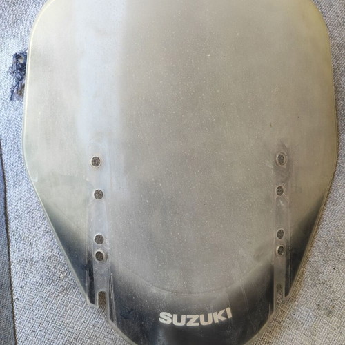 Vstrom windscreen used, genuine, needs polishing