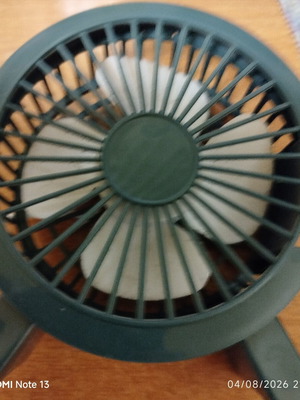 Small USB table fan like new, for computer and power outlet
