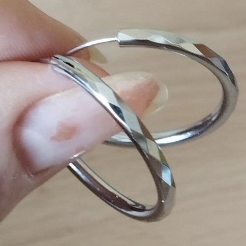 Elegance silver hoop earrings 30 mm