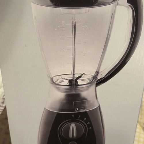 Vicko 550W Blender new in box