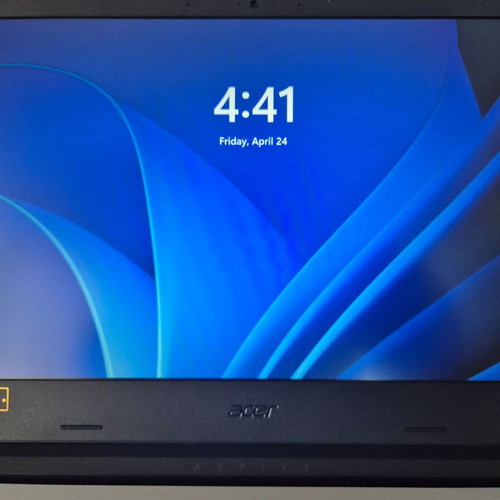Acer Aspire One A114 14 inch laptop like new, 4GB RAM, 128GB eMMC, Windows 11