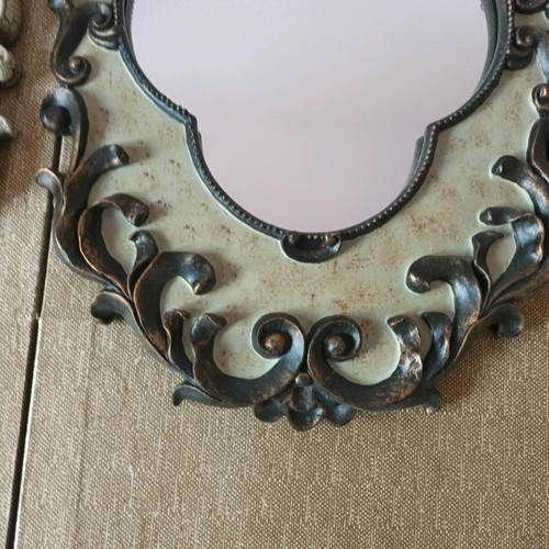 Vintage Decoline New York mirrors set of 2 like new
