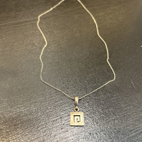 Necklace with Greek Key pendant 925 silver, like new