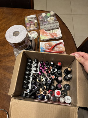 Σετ manicure μεταχειρισμένο
