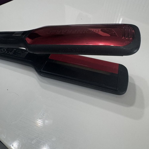 Upgrade Keratine Bio Infrared hair straightener used