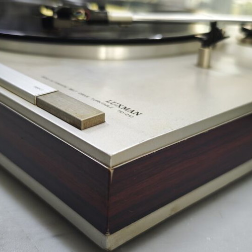 Luxman PD 210 turntable used